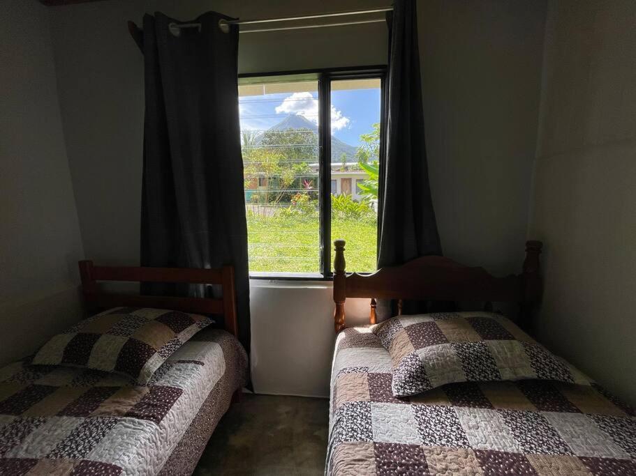 Large & Confortable Family House La Fortuna Exterior foto