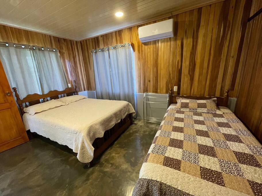 Large & Confortable Family House La Fortuna Exterior foto